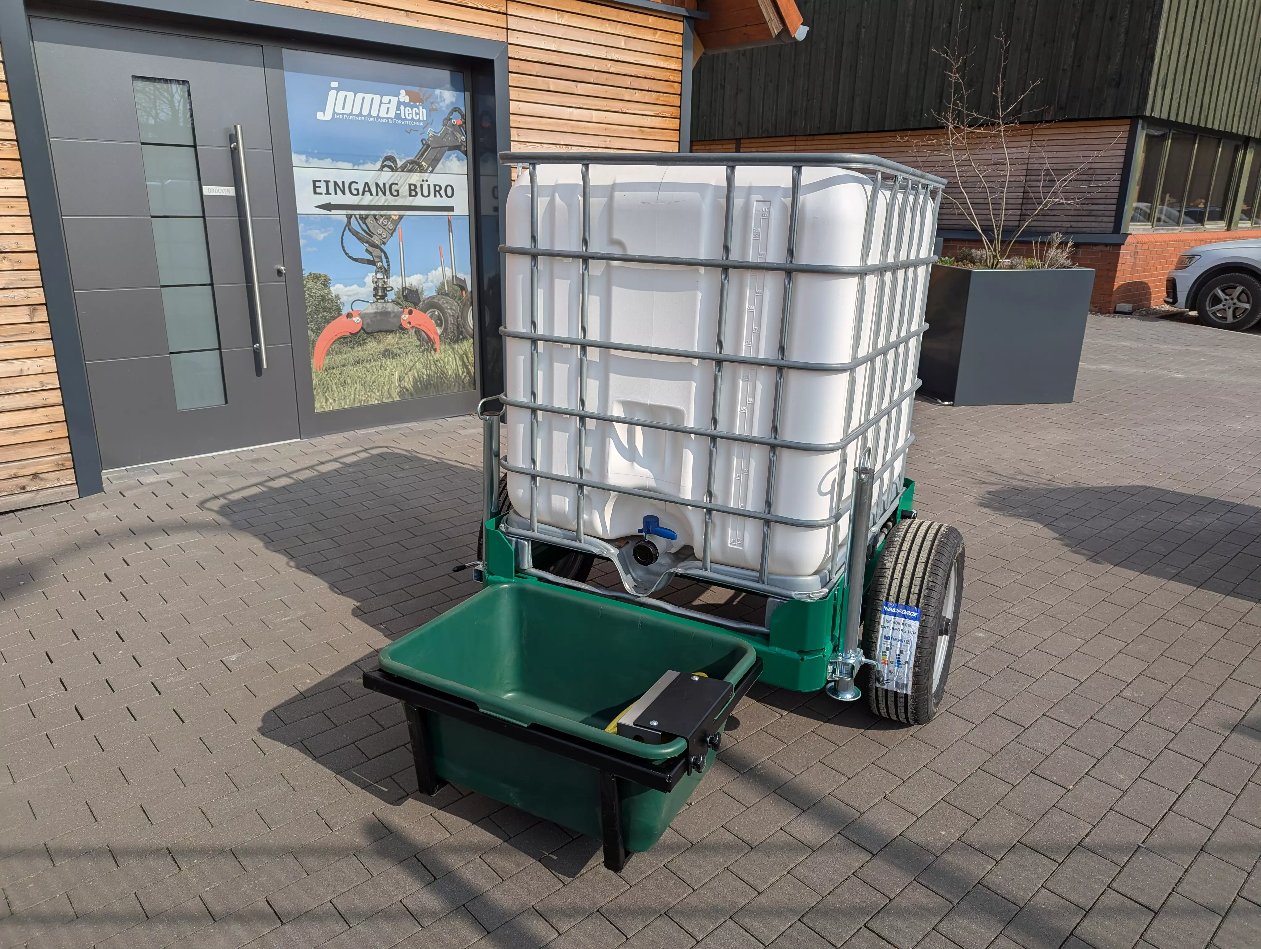 Anhänger für IBC Container 1000L mobile Weidetränke - [ Anhänger mit Tränke ohne IBC-Tank ]